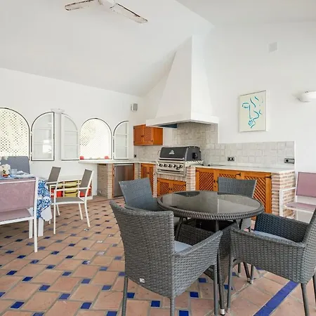 Villa Casa Del Sol By Domvia Marbella